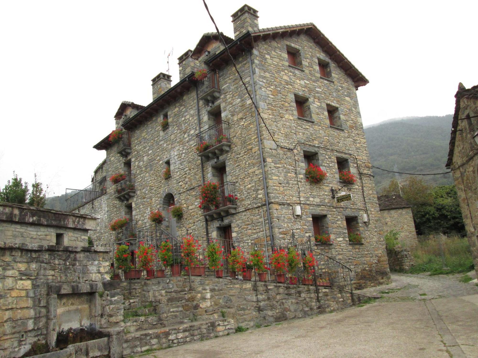 Apartmán La Abadia De Fragen-Ordesa Torla Exteriér fotografie